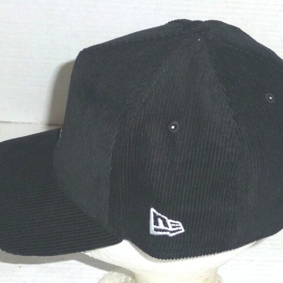 New Era 9Forty WNBA Cleveland Rockers '28 Inaugural Season Snapback Corduroy Hat - Picture 5 of 9